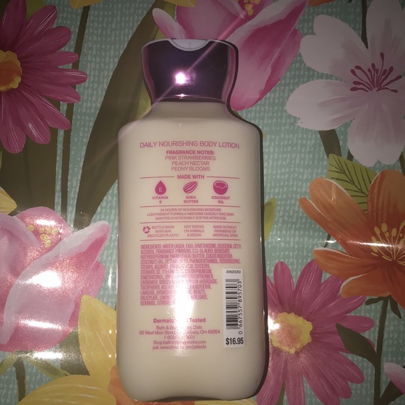 NWT Bath & Body Works Gingham Gorgeous Daily Nourishing Body Lotion 8 fl oz - Picture 4 of 4